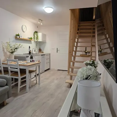 Апартаменты 19 *