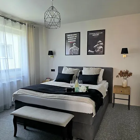 19 Апартаменты