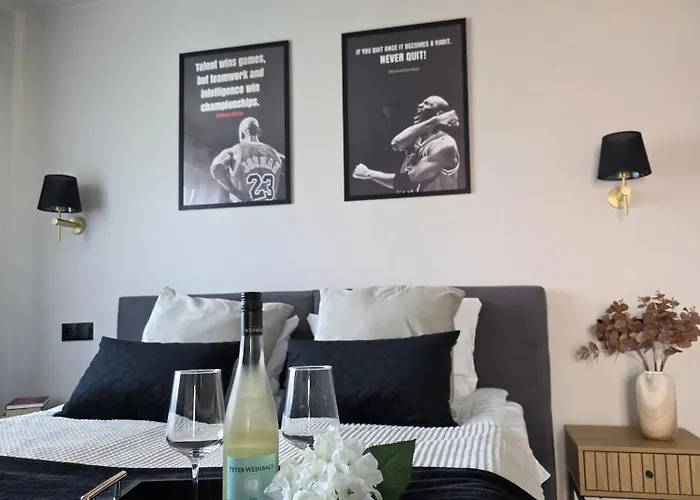 شقة 19 أوستكا